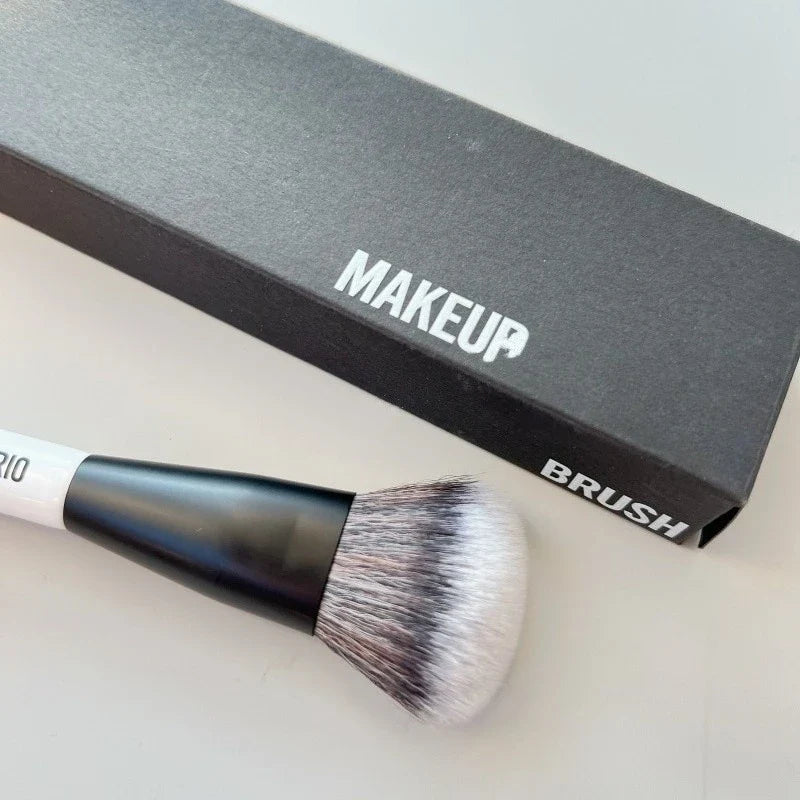 Ultimate Dual-Ended Makeup Brush