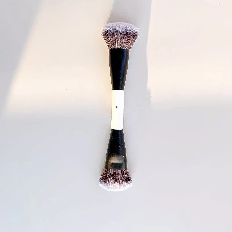 Ultimate Dual-Ended Makeup Brush